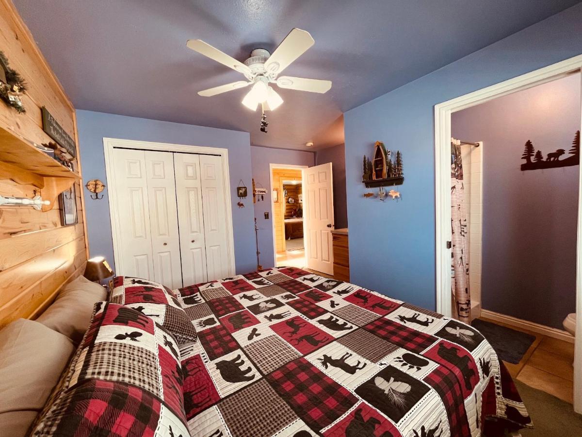 Gone Fish Inn - Sleeps 15, 4 Bedrooms, Loft, 6 Baths Island Park Exterior foto